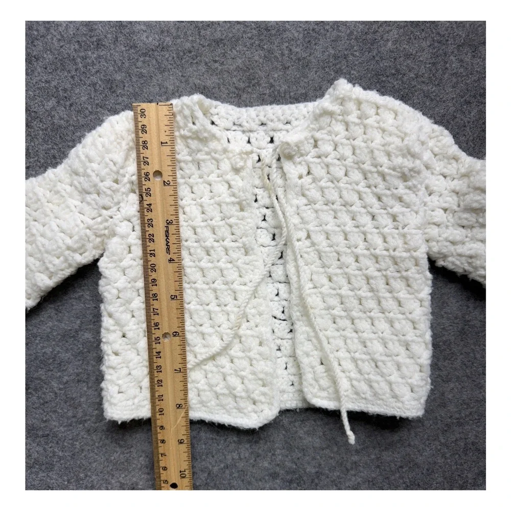 Vintage Handmade Crochet Baby Layette Set White Cardigan Bonnet Booties 0-6M
